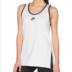 NWT Nike International Tank sz S